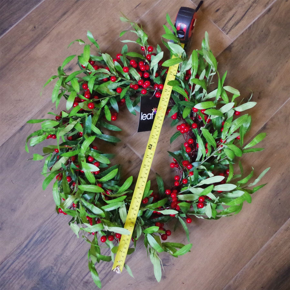 Christmas Mistletoe Leaf and Red Berry Floristry Wreath 60cm 24 inch Botanik - GlenGiftsuk