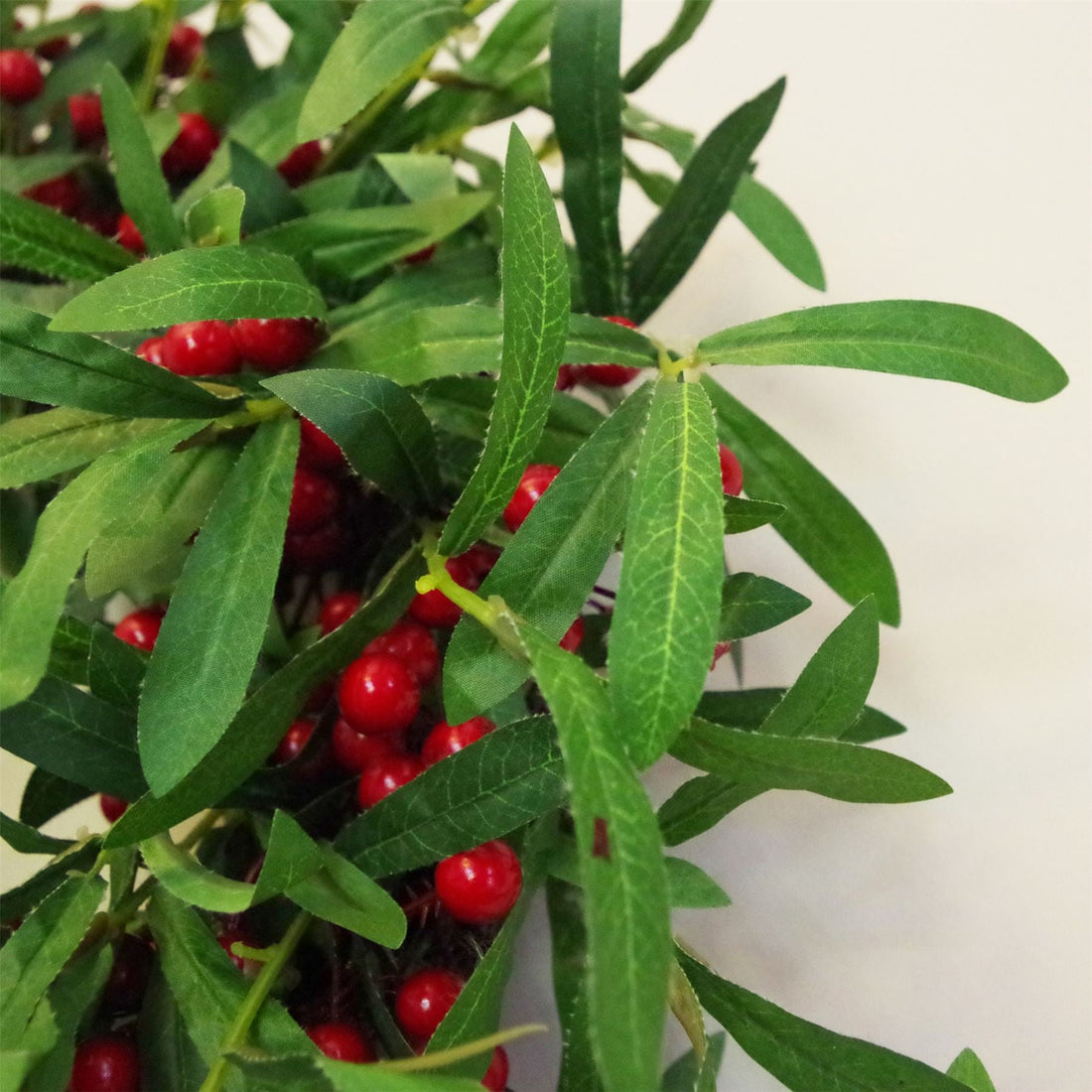 Christmas Mistletoe Leaf and Red Berry Floristry Wreath 60cm 24 inch Botanik - GlenGiftsuk