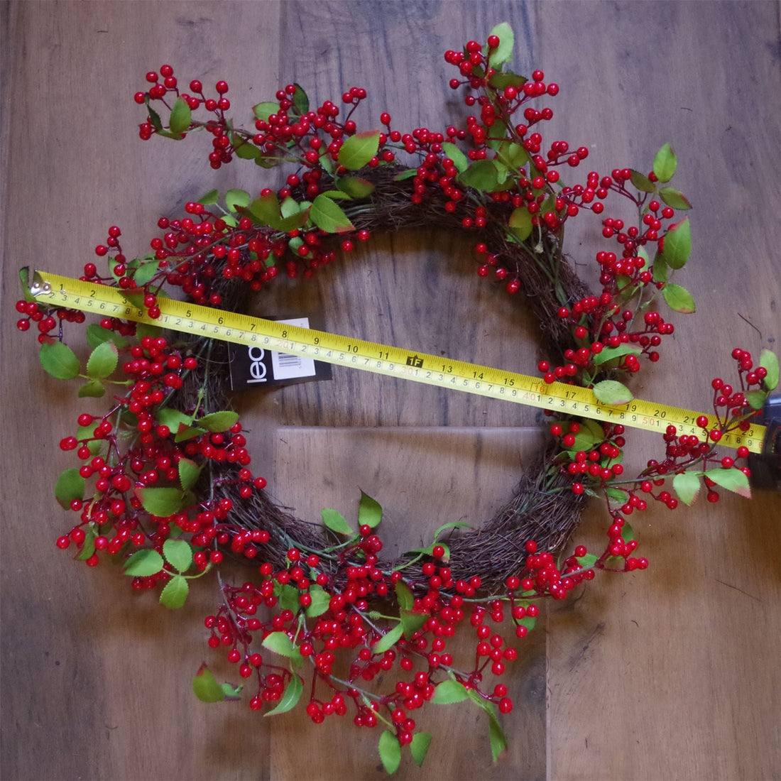 Christmas Natural Look Red Berry Floristry Wreath 60cm 24 inch Large Luxury Botanik - GlenGiftsuk