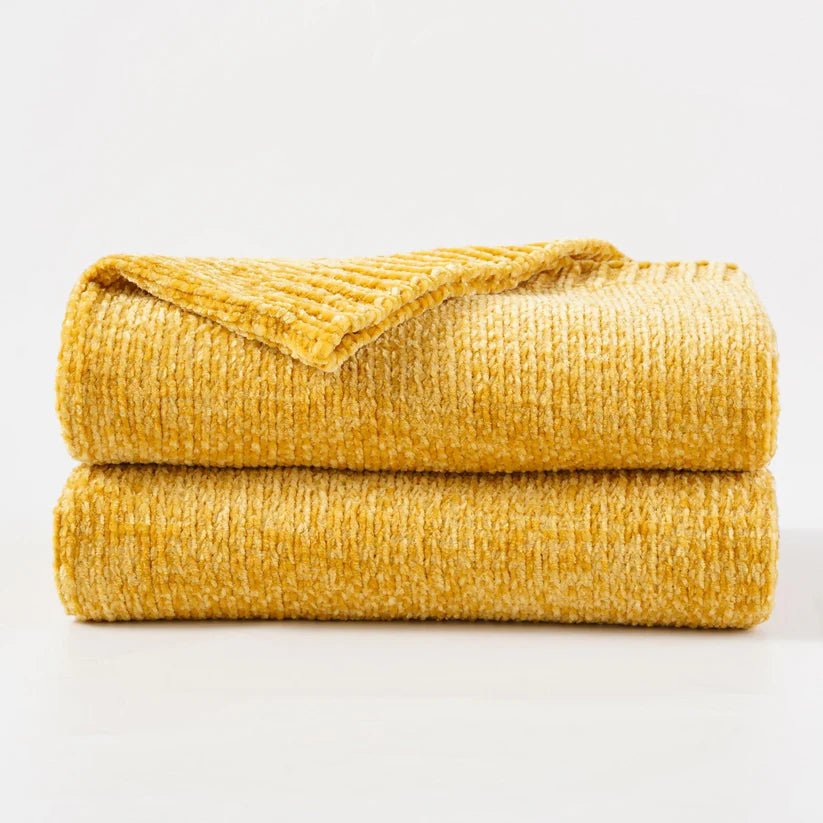 Textured Chenille Knit Throw Blanket - GlenGiftsuk