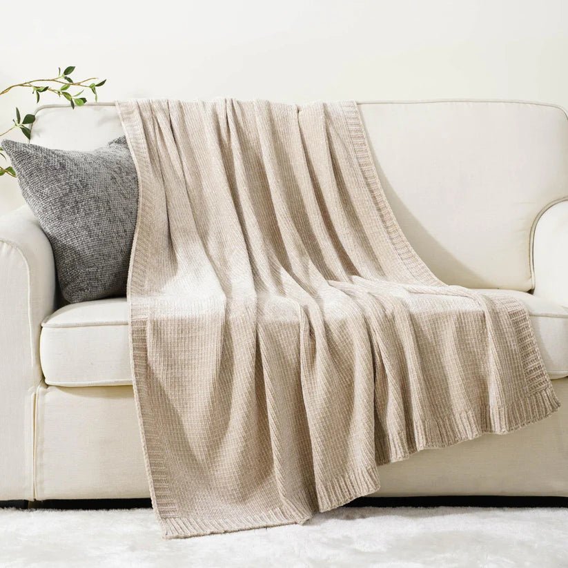 Textured Chenille Knit Throw Blanket - GlenGiftsuk