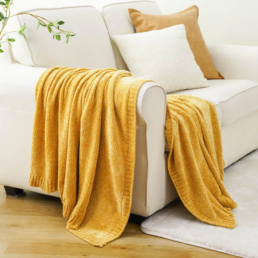 Textured Chenille Knit Throw Blanket - GlenGiftsuk